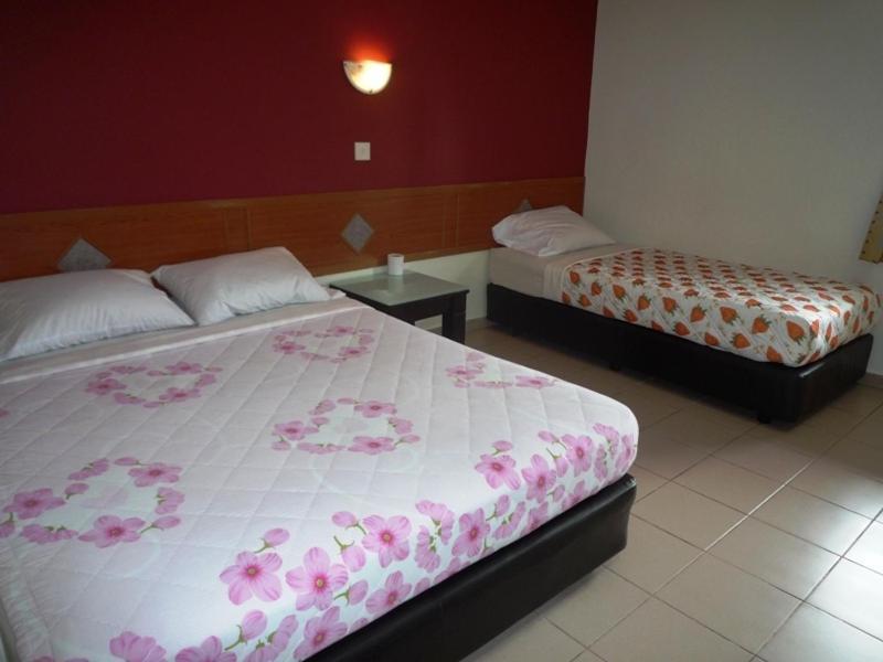 Lotus Hotel Johor Bahru Buitenkant foto