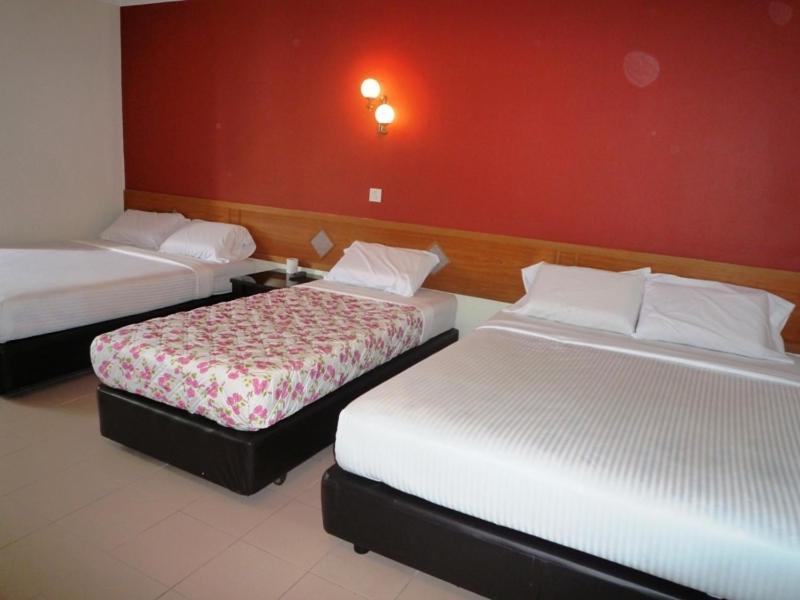 Lotus Hotel Johor Bahru Buitenkant foto