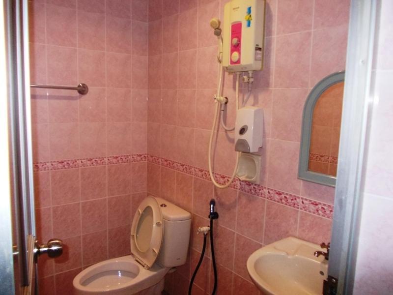 Lotus Hotel Johor Bahru Buitenkant foto