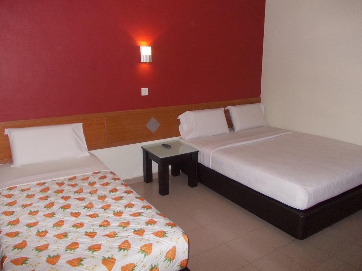 Lotus Hotel Johor Bahru Buitenkant foto